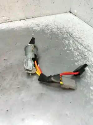 Second-hand car spare part ignition switch for renault 19 ii (b/c53_) 1.4 oem iam references   