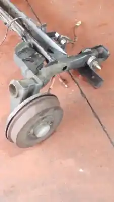 Peça sobressalente para automóvel em segunda mão charrió / suporte de eixo de trás por renault clio ii (bb_, cb_) 1.2 (bb0a, bb0f, bb10, bb1k, bb28, bb2d, bb2h, cb0a,... referências oem iam   