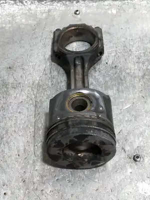 Second-hand car spare part piston for chevrolet captiva 2.0 vcdi ls oem iam references   