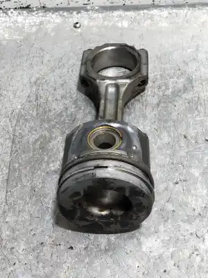 Second-hand car spare part piston for chevrolet captiva 2.0 vcdi ls oem iam references   