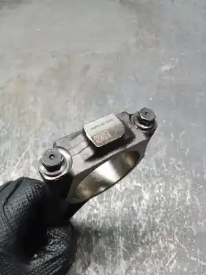 Second-hand car spare part piston for jaguar e-pace (x540) 2.0 d180 awd oem iam references   