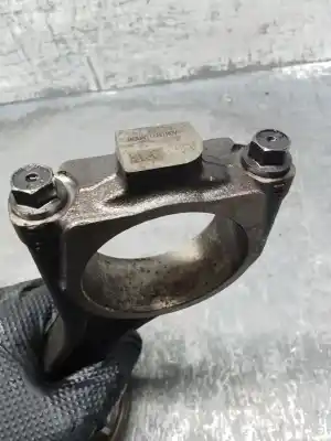 Second-hand car spare part piston for jaguar e-pace (x540) 2.0 d180 awd oem iam references   