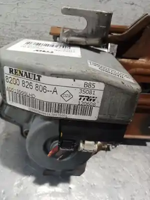 Second-hand car spare part steering column for renault clio iii exception oem iam references 8200826806a  