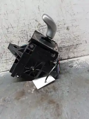 Peça sobressalente para automóvel em segunda mão alavanca de velocidades por toyota auris (_e18_) 1.3 (nre180_) referências oem iam 