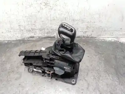 Pezzo di ricambio per auto di seconda mano Leva Del Cambio per VOLVO XC60 Business Plus 2WD Riferimenti OEM IAM 81380300  P32240584