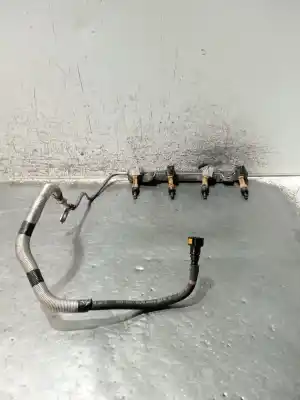 Peça sobressalente para automóvel em segunda mão régua / rampa de injetores por toyota auris (_e18_) 1.3 (nre180_) referências oem iam 