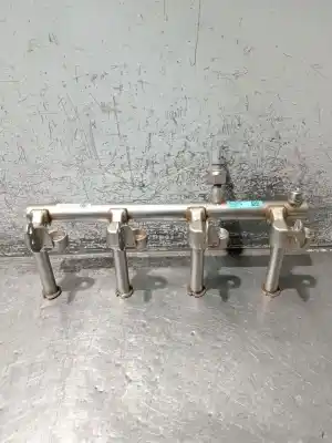 Peça sobressalente para automóvel em segunda mão Régua / Rampa De Injetores por VOLVO XC60 Business Plus 2WD Referências OEM IAM P31410835 4D19151 P31204559