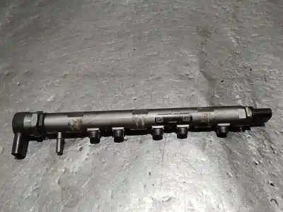 Piesă de schimb auto la mâna a doua Rampa Injector pentru BMW 1 (E81) 118 D Referințe OEM IAM   