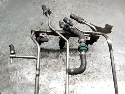 Peça sobressalente para automóvel em segunda mão régua / rampa de injetores por audi a4 b5 avant (8d5) s4 quattro referências oem iam   