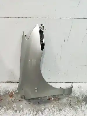 Second-hand car spare part FRONT RIGHT FIN for TOYOTA COROLLA (_E12_) 1.4 D (NDE120_) OEM IAM references   