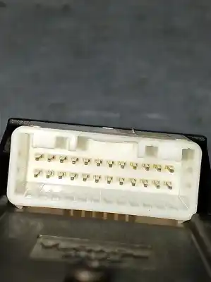 Second-hand car spare part left front power window switch for toyota corolla (_e12_) 1.4 d (nde120_) oem iam references   