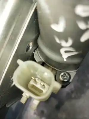 Second-hand car spare part passenger side right window regulator for dacia spring ev (b6m1) oem iam references   