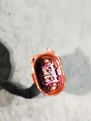 Peça sobressalente para automóvel em segunda mão sensor por audi a4 avant (8w5) advanced edition referências oem iam 8w0906088b  