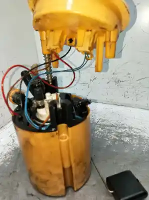 Second-hand car spare part fuel pump for bmw 1 (e87) 120 d oem iam references 6763886  a2c53025282