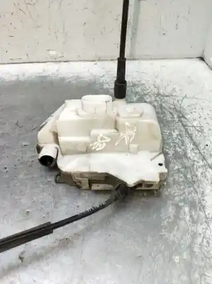 Second-hand car spare part front right central locking system for renault twingo authentique oem iam references 767632  250208