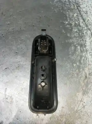 Peça sobressalente para automóvel em segunda mão botão / interruptor elevador vidro dianteiro direito por renault twingo authentique referências oem iam 8200356517b  805709h