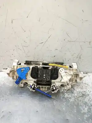 Peça sobressalente para automóvel em segunda mão comando de sofagem (chauffage / ar condicionado)  por renault twingo authentique referências oem iam   