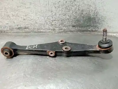 Pezzo di ricambio per auto di seconda mano braccio sospensione inferiore anteriore destro per rover 200 ii fastback (rf) 220 d/sd riferimenti oem iam   