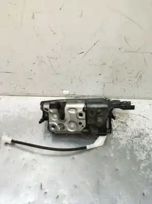 Tweedehands auto-onderdeel centrale vergrendelingsmotor links achter voor peugeot 3008 monospace (0u_) 1.6 bluehdi 120 oem iam-referenties 5026m0025j3