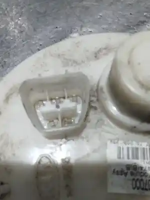 Peça sobressalente para automóvel em segunda mão bomba de combustivel por kia picanto 1.1 active referências oem iam 3111007000  