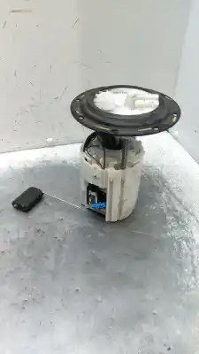 Peça sobressalente para automóvel em segunda mão BOMBA DE COMBUSTIVEL por KIA CEE'D (JD) 1.6 GT Referências OEM IAM 31110A2500  