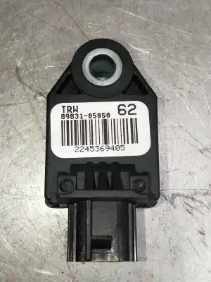 Pezzo di ricambio per auto di seconda mano SENSORE per TOYOTA AVENSIS CROSS SPORT (T27) Advance Riferimenti OEM IAM 8983105050  