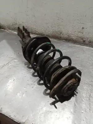 Gebrauchtes Autoersatzteil Stoßdämpfer Vorderachse rechts zum TOYOTA COROLLA (_E12_) 1.4 D (NDE120_) OEM-IAM-Referenzen   