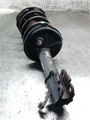 Gebrauchtes Autoersatzteil Stoßdämpfer links vorne zum TOYOTA COROLLA LIFTBACK (_E11_) 2.0 D-4D (CDE110_) OEM-IAM-Referenzen   