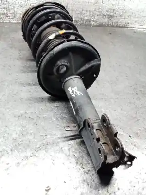 Gebrauchtes Autoersatzteil Stoßdämpfer Vorderachse rechts zum TOYOTA COROLLA LIFTBACK (_E11_) 2.0 D-4D (CDE110_) OEM-IAM-Referenzen   