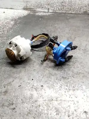 Peça sobressalente para automóvel em segunda mão bomba de combustivel por audi a4 b5 avant (8d5) s4 quattro referências oem iam 228228001009