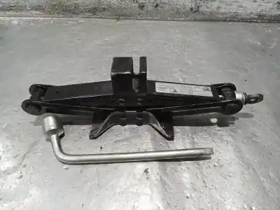 Second-hand car spare part JACK for MAZDA 3 LIM. (BL) Luxury OEM IAM references   