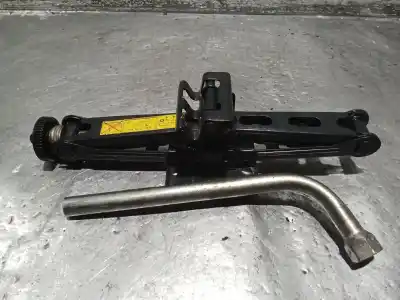 Second-hand car spare part JACK for FIAT PUNTO (176_) 1.7 TD OEM IAM references   