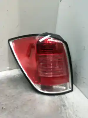 Pièce détachée automobile d'occasion feu arrière gauche pour opel astra h caravan enjoy références oem iam 