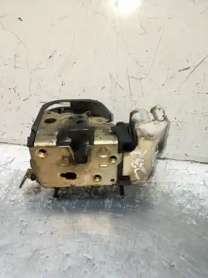Pièce détachée automobile d'occasion moteur de verrouillage central avant gauche pour fiat punto (176_) 1.7 td références oem iam 