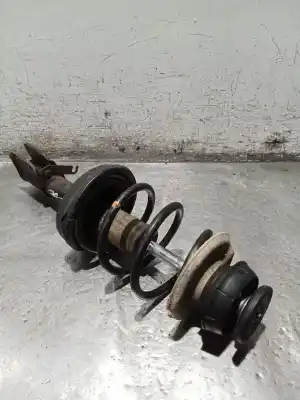 Second-hand car spare part front right shock absorber for renault twingo authentique oem iam references   