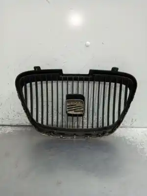 Автозапчасти б/у передняя решетка за seat leon (1p1) 2.0 tfsi ссылки oem iam   