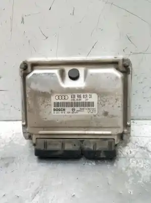 Peça sobressalente para automóvel em segunda mão CENTRALINA DE MOTOR UCE por AUDI A3 (8L1)  Referências OEM IAM 0281010308  038906019CK 286A5414