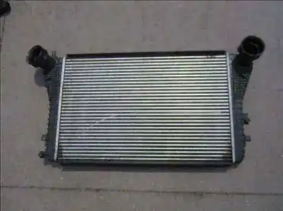 Pezzo di ricambio per auto di seconda mano INTERCOOLER per SKODA OCTAVIA BERLINA (1Z3)  Riferimenti OEM IAM 1K0145803E  