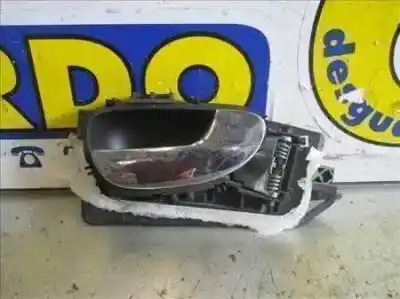 Tweedehands auto-onderdeel BINNEN HANDGREEP ACHTER ACHTER voor PEUGEOT 307 (S1)  OEM IAM-referenties   