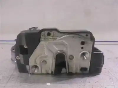Pièce détachée automobile d'occasion serrure de porte arrière gauche pour mercedes-benz clase c (w203) familiar 2.2 cdi cat références oem iam   
