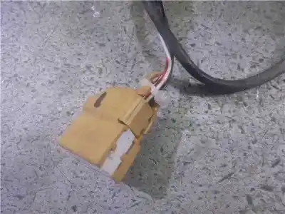Peça sobressalente para automóvel em segunda mão espelho retrovisor esquerdo por audi a4 avant (8e) 2.0 tdi referências oem iam   