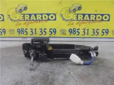 Автозапчасти б/у левая передняя наружная ручка за toyota prius (nhw20) hibrido basis [hibrido 57 kw ( 1.5 ltr. - 57 cat)] ссылки oem iam   