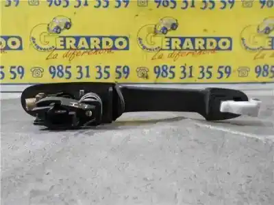 Pezzo di ricambio per auto di seconda mano maniglia esterna posteriore sinistra per mercedes-benz vaneo (bm 414) compact van 1.6 (414.700) riferimenti oem iam   