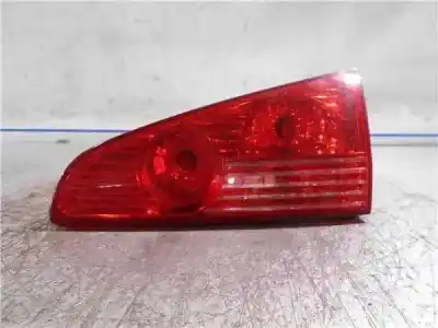 Автозапчасти б/у правый задний фонарь за peugeot 607 (s2) 2.7 hdi fap cat (uhz / dt17ted4) ссылки oem iam   