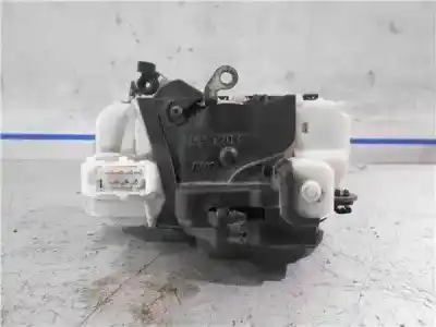 Pezzo di ricambio per auto di seconda mano serratura porta anteriore sinistra per peugeot 607 (s2) 2.7 hdi fap cat (uhz / dt17ted4) riferimenti oem iam   