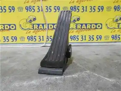 Second-hand car spare part ACCELERATOR PEDAL for MERCEDES-BENZ CLASE E (BM 212) LIM.  OEM IAM references   