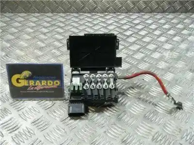 Gebrauchtes Autoersatzteil relais sicherungskasten multifunktionsrelais zum volkswagen golf iv berlina (1j1) arl oem-iam-referenzen 586440  