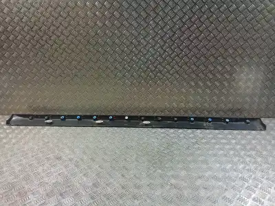 Pièce détachée automobile d'occasion marche pieds pour voiture pour peugeot 3008 1.6 hdi fap références oem iam 96857831xt  