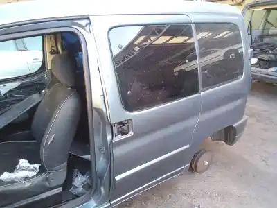 Piesă de schimb auto la mâna a doua usa lateralã cusantã stânga pentru citroen berlingo 2.0 hdi 600 furg. referințe oem iam   