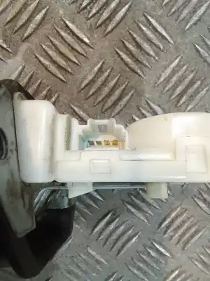 Tweedehands auto-onderdeel kofferbak / poortsluiting voor nissan note (e11e) 1.5 dci turbodiesel cat oem iam-referenties   